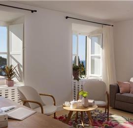 Luxury 7 Bedroom Villa with Heated Pool, Gym, Sauna, Jacuzzi and Sea Views in Dubrovnik, Sleeps 12-14
